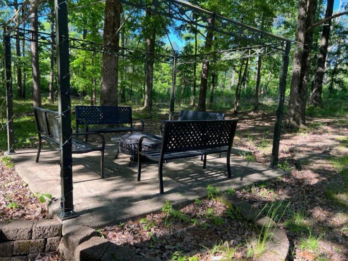 Resort Home On Half A Wooded Acres Sleeps Up To 14 Firepit For Smores Hot Springs Luaran gambar